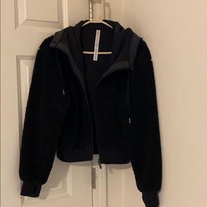 Lululemon jacket size SM